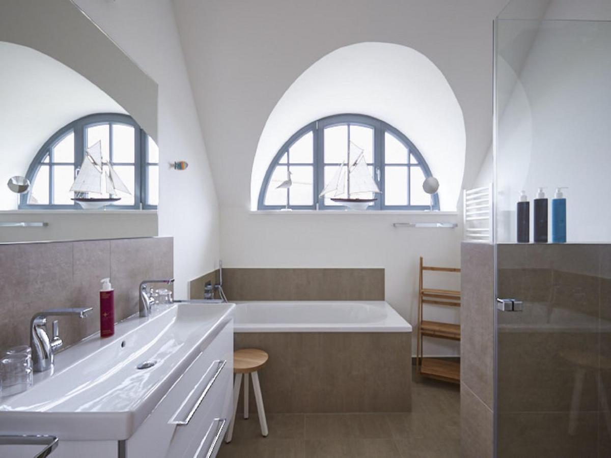 Reetland Am Meer - Premium Reetdachvilla Mit 3 Schlafzimmern, Sauna Und Kamin E19 Дранске Экстерьер фото