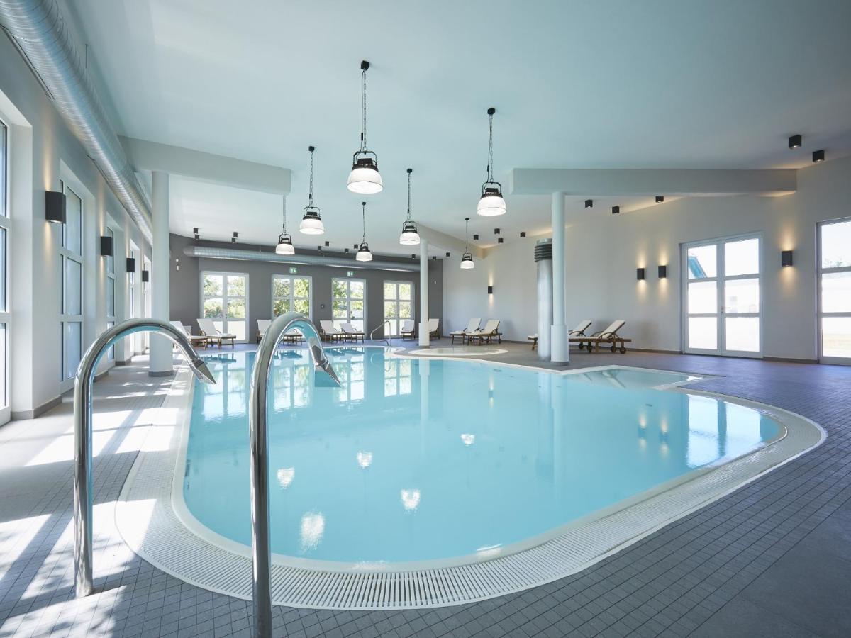 Reetland Am Meer - Premium Reetdachvilla Mit 3 Schlafzimmern, Sauna Und Kamin E19 Дранске Экстерьер фото
